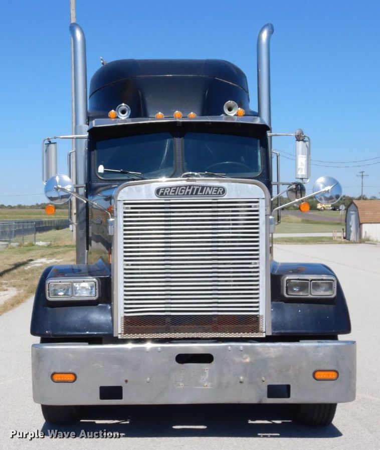 image for item DS1412 1987 Freightliner FLC120  semi truck