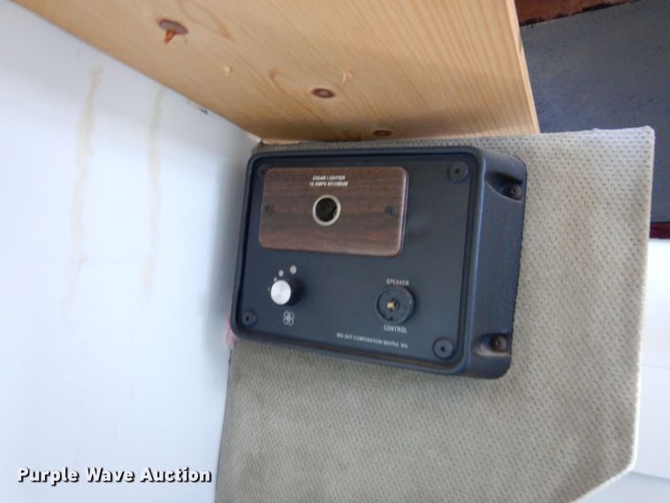 image for item DS1412 1987 Freightliner FLC120  semi truck