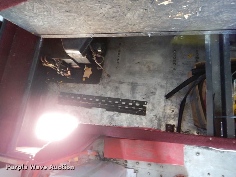 image for item DS1412 1987 Freightliner FLC120  semi truck