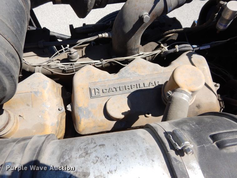 image for item DS1412 1987 Freightliner FLC120  semi truck