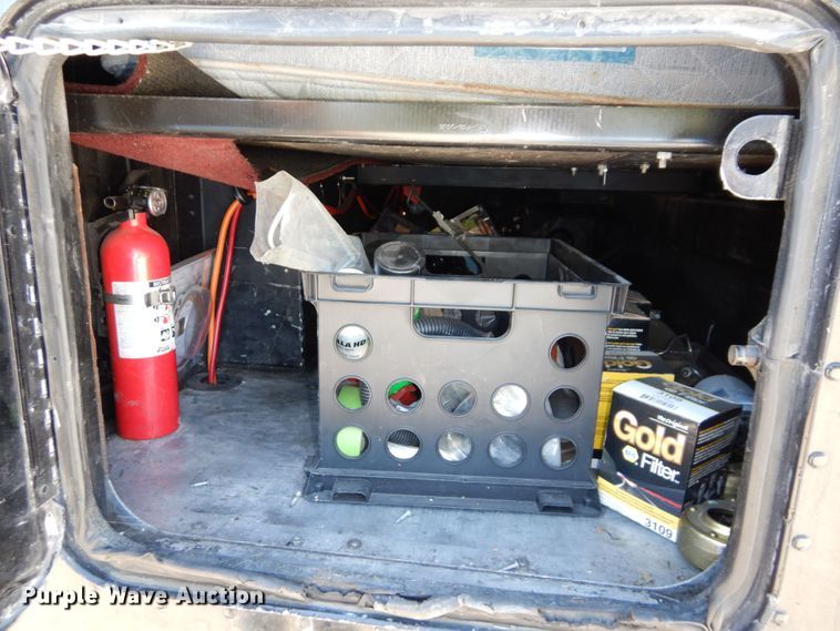 image for item DS1412 1987 Freightliner FLC120  semi truck