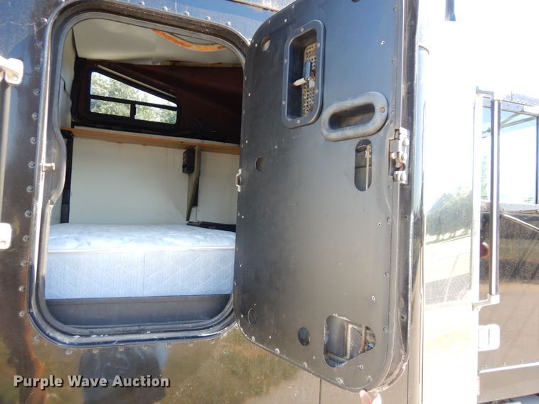 image for item DS1412 1987 Freightliner FLC120  semi truck