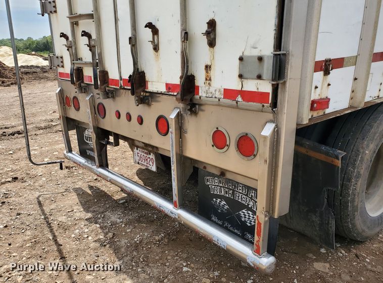 image for item DS6279 1999 Wilkens OK20A32GCFSD  walking floor trailer