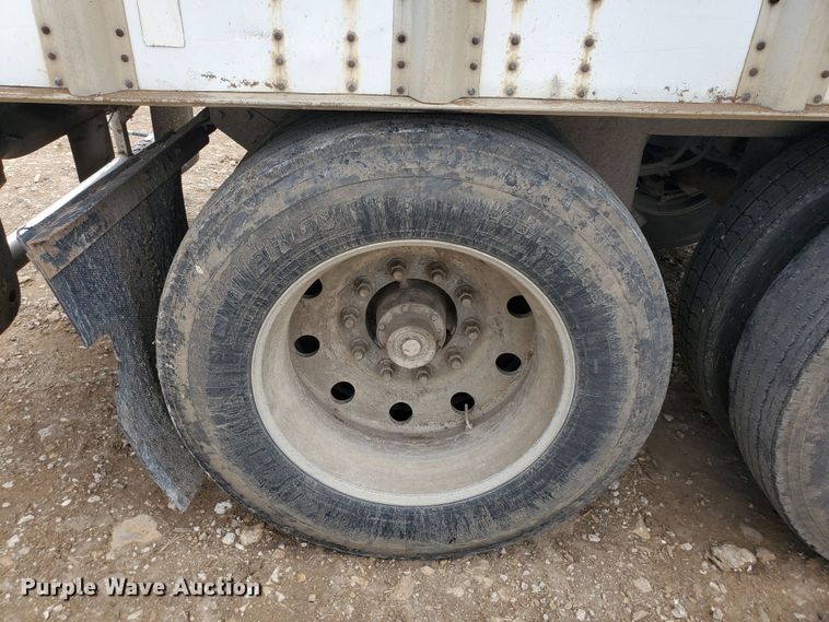 image for item DS6279 1999 Wilkens OK20A32GCFSD  walking floor trailer