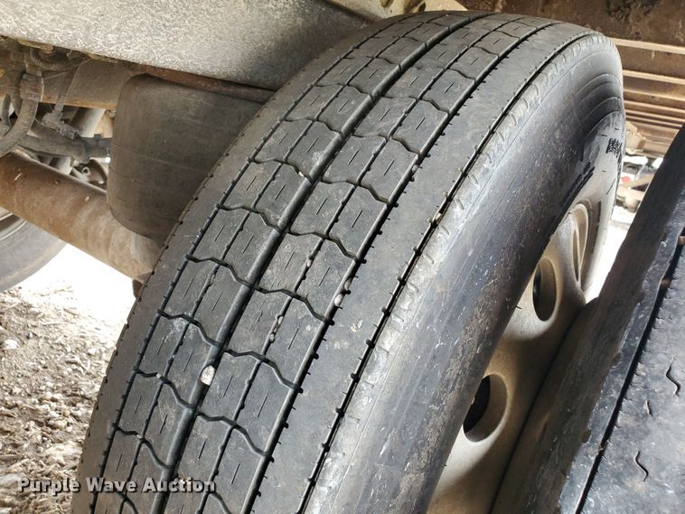 image for item DS6279 1999 Wilkens OK20A32GCFSD  walking floor trailer