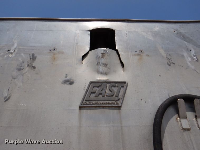 image for item DS8023 1973 East  end dump trailer