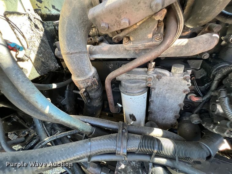 image for item HX9928 2007 Peterbilt 340  car carrier truck