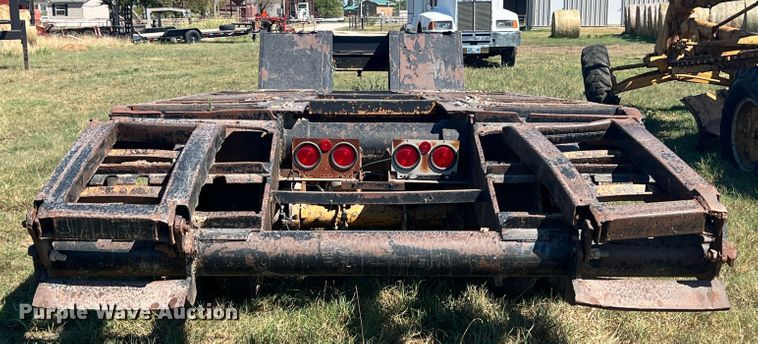 image for item IA9014 1977 Tram  equipment trailer