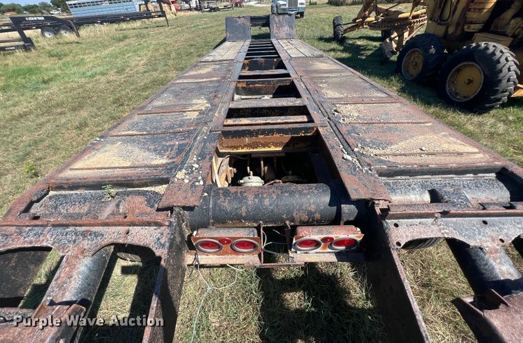 image for item IA9014 1977 Tram  equipment trailer