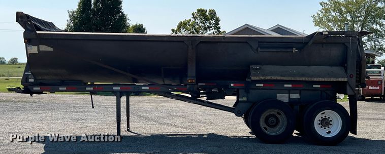 image for item IA9151 2002 Travis  end dump trailer