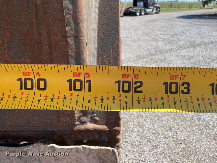 image for item IA9151 2002 Travis  end dump trailer