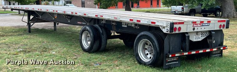 image for item IA9211 2016 Great Dane  flatbed trailer