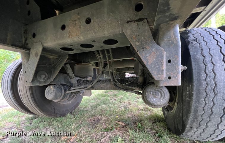 image for item IA9211 2016 Great Dane  flatbed trailer