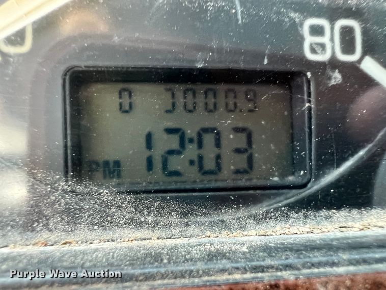 image for item IA9227 1991 White GMC WIA  semi truck