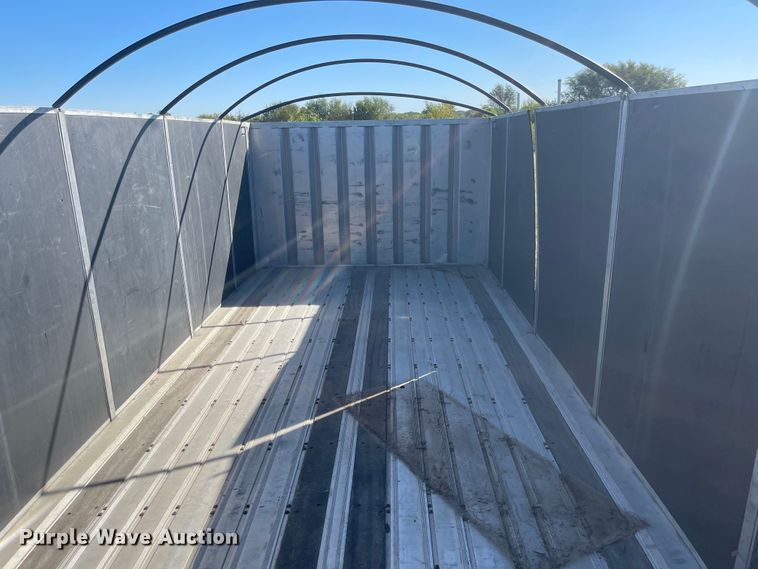 image for item JD9339 2006 Wilson ACF300  flatbed trailer