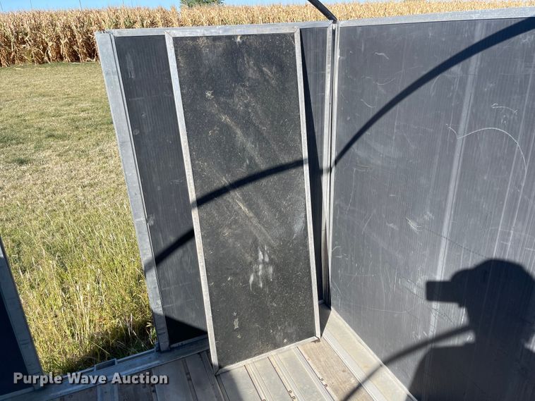 image for item JD9339 2006 Wilson ACF300  flatbed trailer