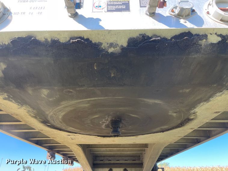 image for item JD9339 2006 Wilson ACF300  flatbed trailer