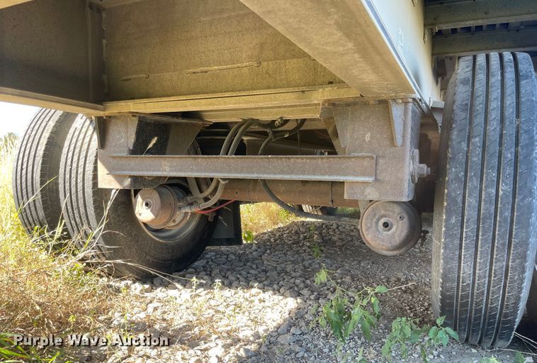 image for item JD9339 2006 Wilson ACF300  flatbed trailer