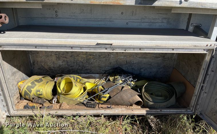 image for item JD9339 2006 Wilson ACF300  flatbed trailer