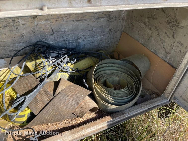 image for item JD9339 2006 Wilson ACF300  flatbed trailer