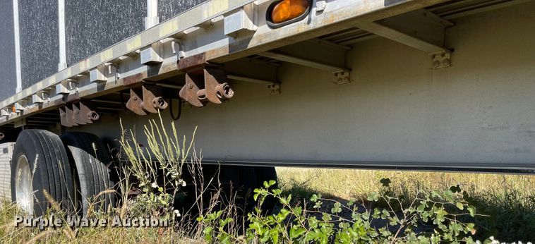 image for item JD9339 2006 Wilson ACF300  flatbed trailer