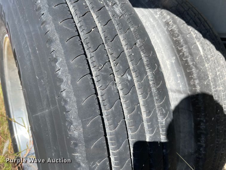 image for item JD9339 2006 Wilson ACF300  flatbed trailer