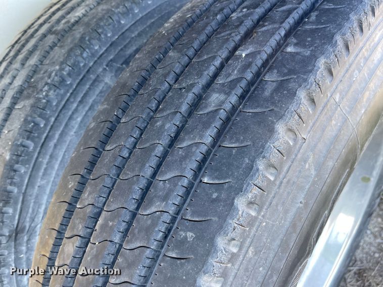 image for item JD9339 2006 Wilson ACF300  flatbed trailer