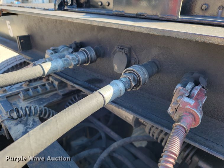 image for item JL9364 2003 Trail-Eze TE701  drop tilt deck equipment trailer