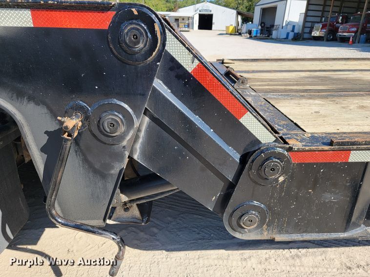 image for item JL9364 2003 Trail-Eze TE701  drop tilt deck equipment trailer