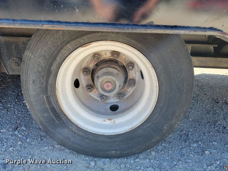 image for item JL9364 2003 Trail-Eze TE701  drop tilt deck equipment trailer