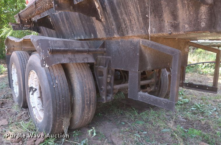 image for item JR9446 1966 Butler  tank trailer