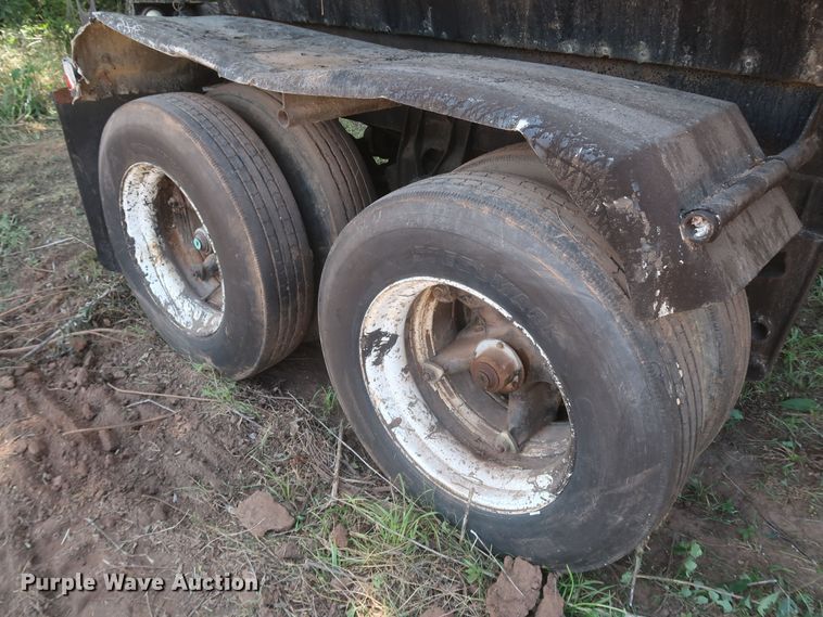 image for item JR9446 1966 Butler  tank trailer