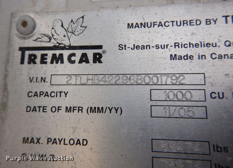 image for item JY9270 2006 Tremcar TRA/REM  pneumatic dry bulk trailer