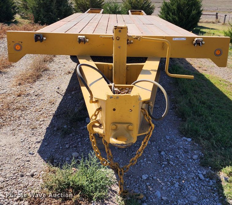 image for item KC9415 1996 Towmaster T40  equipment trailer