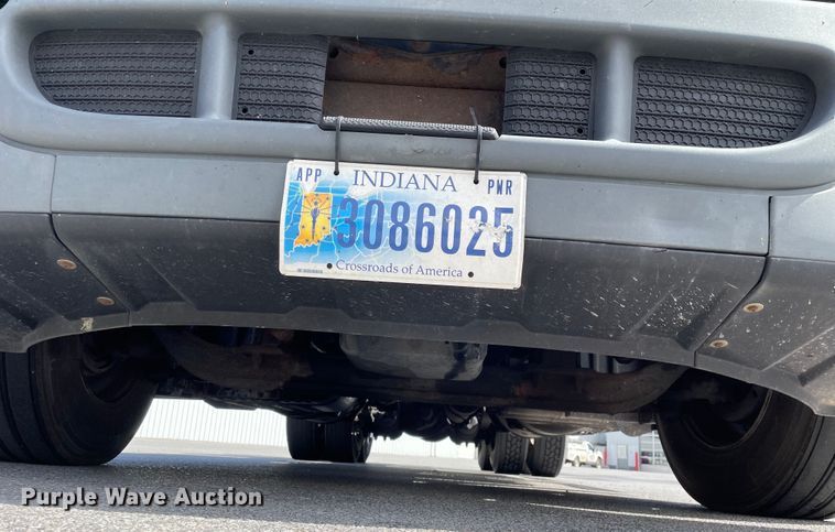 image for item KF9488 2012 Freightliner Cascadia 125  semi truck