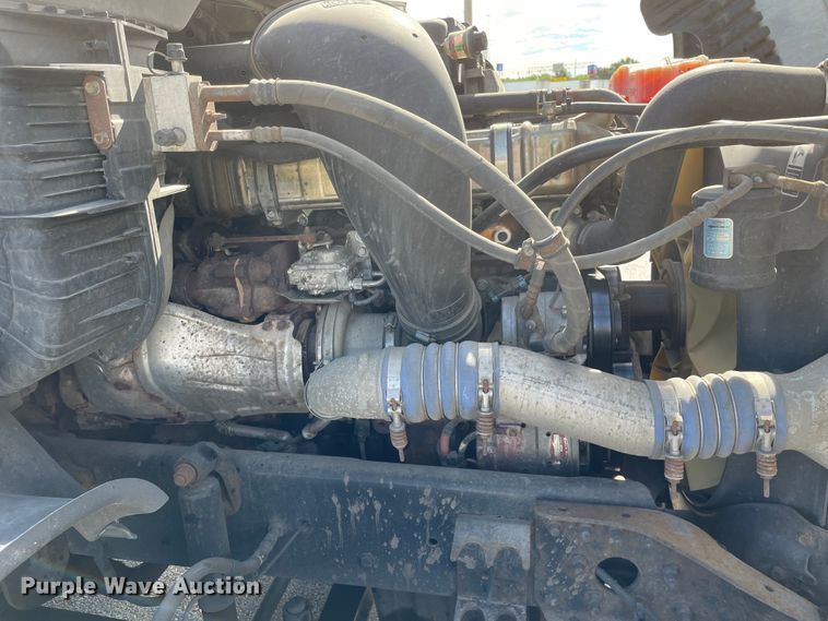 image for item KF9488 2012 Freightliner Cascadia 125  semi truck