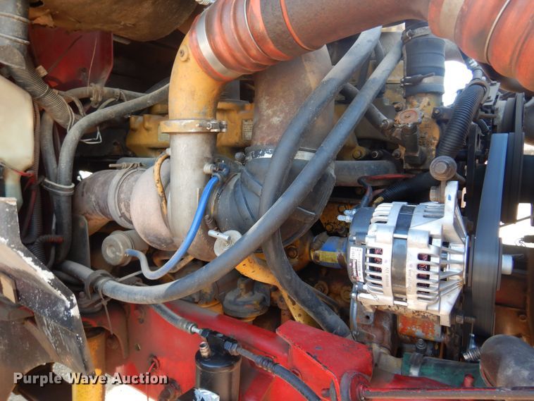 image for item KO9989 2002 International 9200i  semi truck