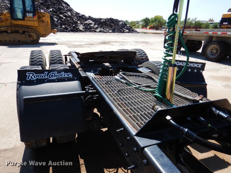 image for item KP9296 1998 Mack CH613  semi truck