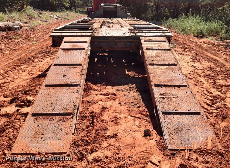 image for item LK9125 1968 Iron Works Wausau  equipment trailer