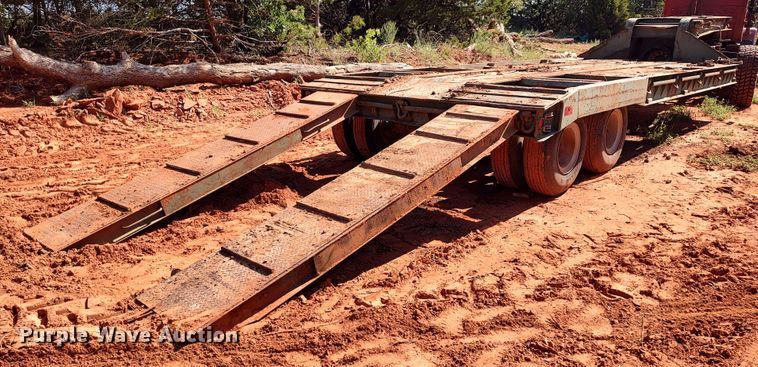 image for item LK9125 1968 Iron Works Wausau  equipment trailer