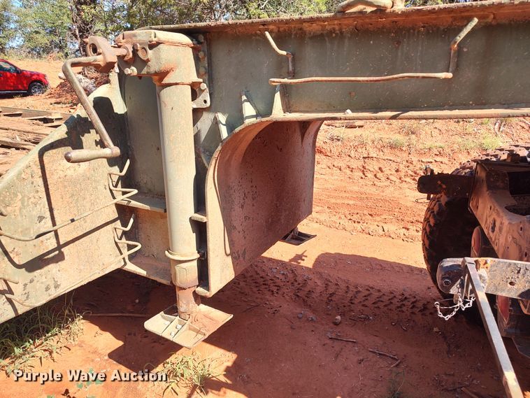 image for item LK9125 1968 Iron Works Wausau  equipment trailer
