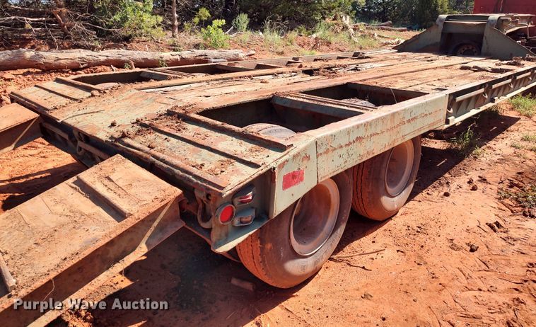 image for item LK9125 1968 Iron Works Wausau  equipment trailer