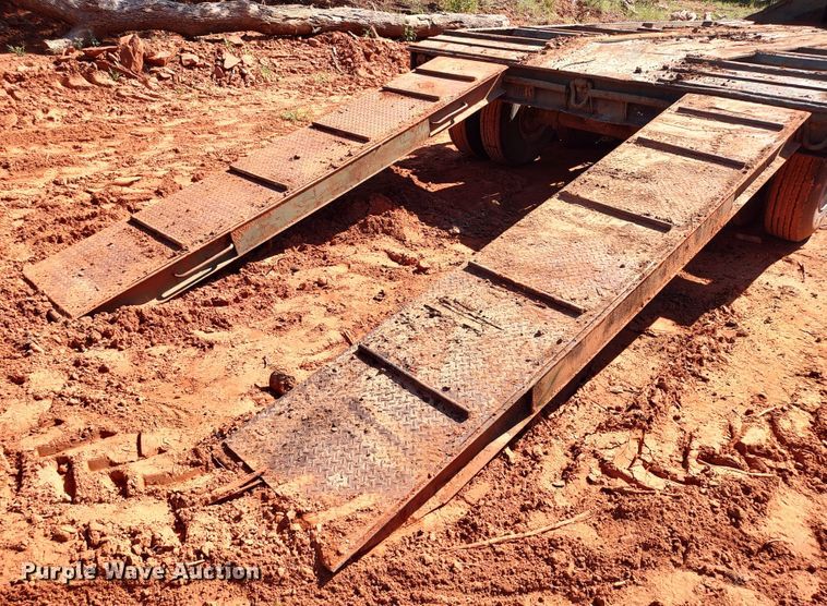 image for item LK9125 1968 Iron Works Wausau  equipment trailer