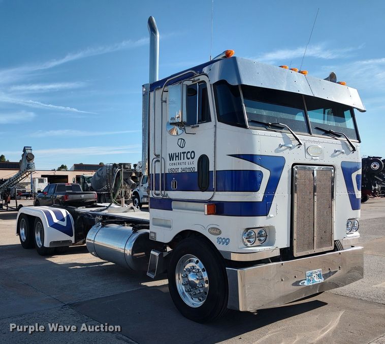 image for item LK9270 1999 Peterbilt 362  semi truck