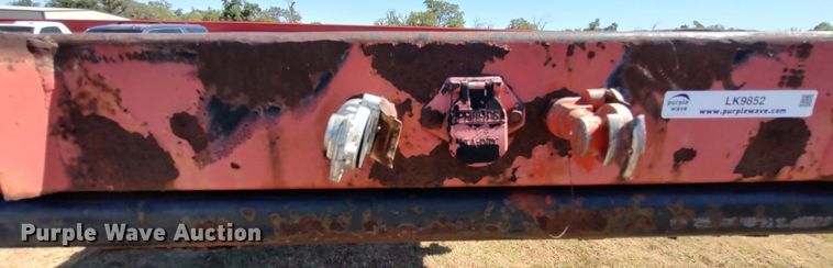 image for item LK9852 1999 Fruehauf PBFL  flatbed trailer