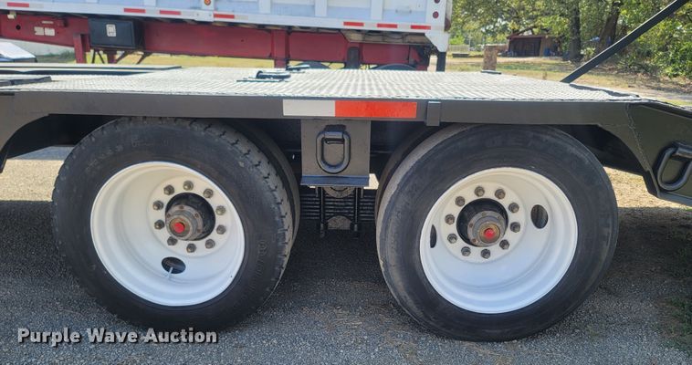 image for item LM9770 1997 Shop built  drop deck equipment trailer