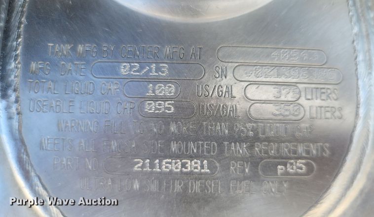 image for item LM9773 2014 Mack CXU613  semi truck