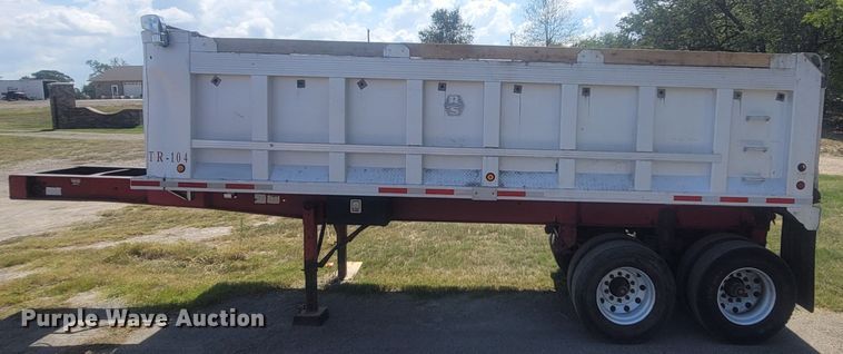 image for item LM9774 2001 RSTR 7418622009648LT  end dump trailer