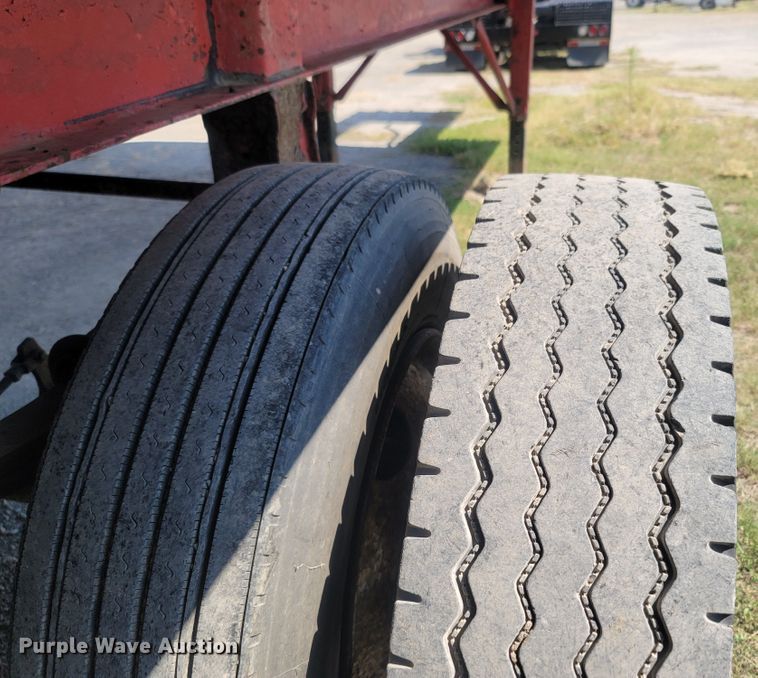 image for item LM9774 2001 RSTR 7418622009648LT  end dump trailer