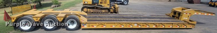 image for item LM9775 1999 Eager Beaver  lowboy equipment trailer